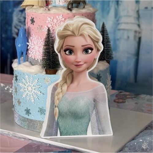 Torta scenografica frozen alta
